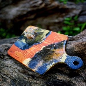 Geode resin serving board